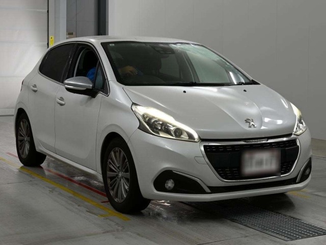 Peugeot 208 2017 8145347-5
