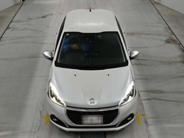 Peugeot 208 2017 8145347-7