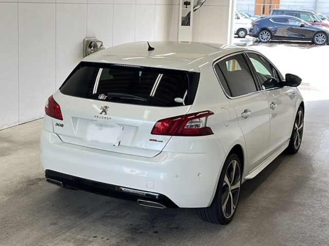 Peugeot 308 2016 8141785-1