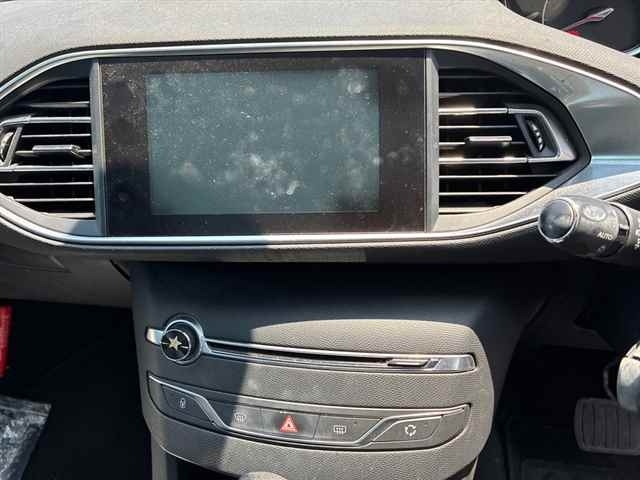 Peugeot 308 2016 8141799-6