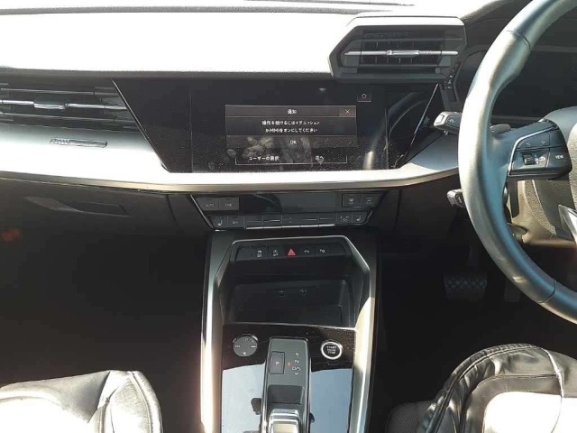 Audi A3 2021 8140228-9