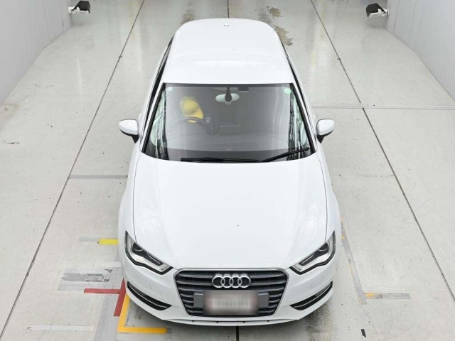 Audi A3 2013 8140343-7