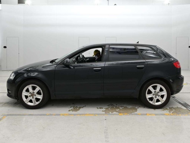 Audi A3 2011 8140344-4