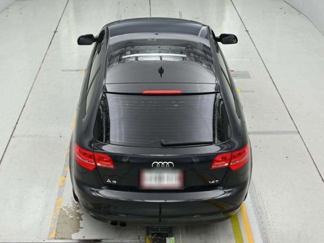 Audi A3 2011 8140344-8