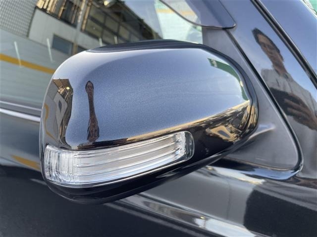 Toyota BB 2011 8143270-10