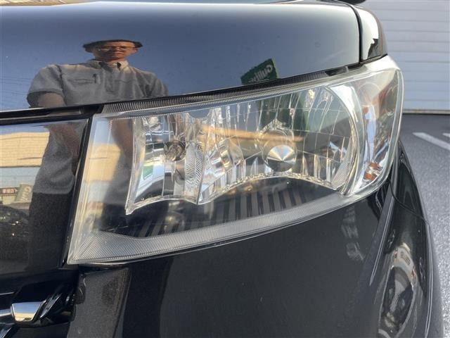 Toyota BB 2011 8143270-23
