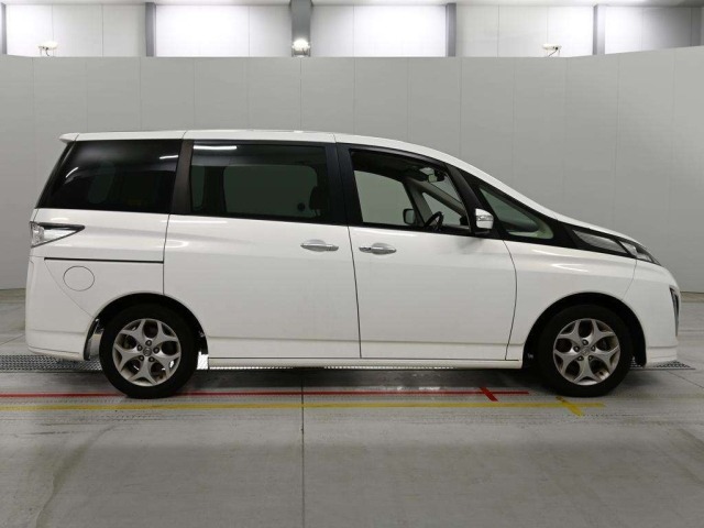 Mazda BIANTE 2009 8142281-3
