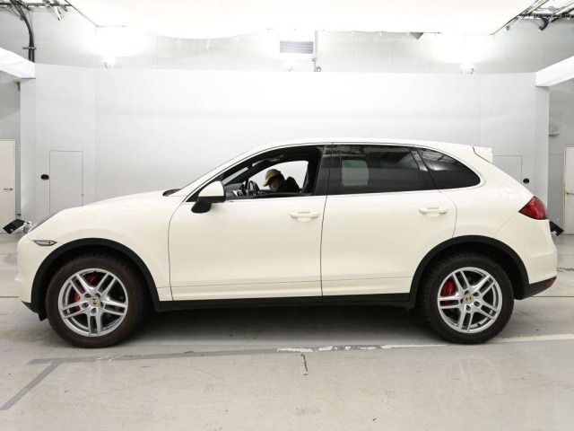 Porsche CAYENNE 2010 8141798-4