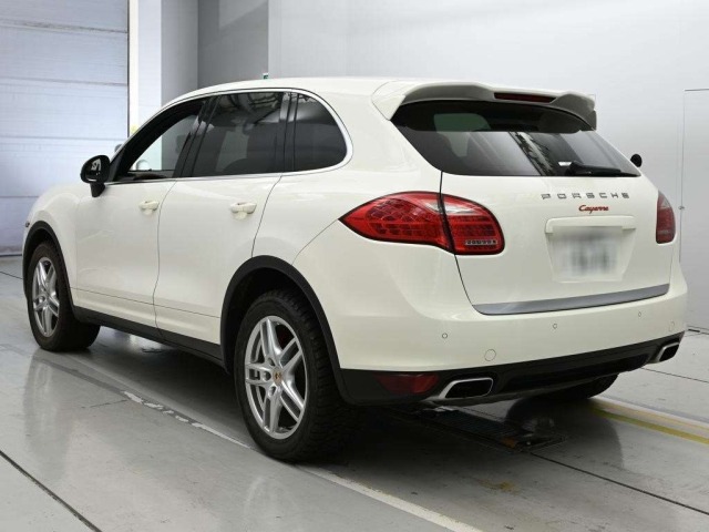 Porsche CAYENNE 2010 8141798-6