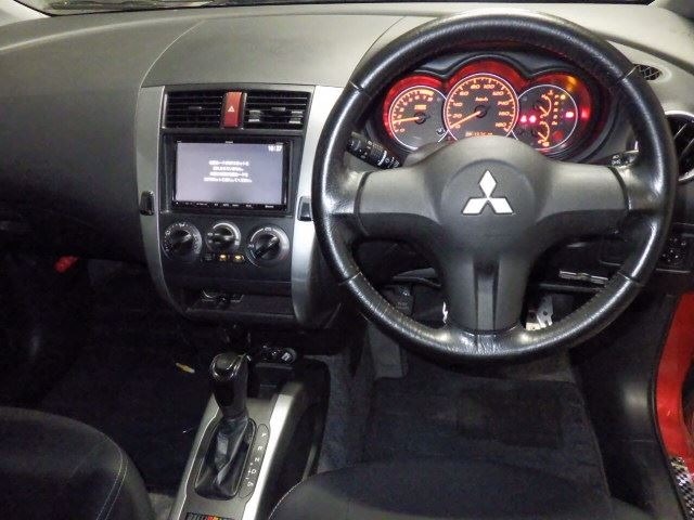 Mitsubishi COLT 2011 8140574-4