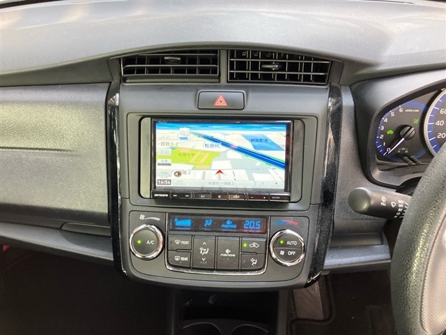 Toyota COROLLA AXIO 2021 8147532-4