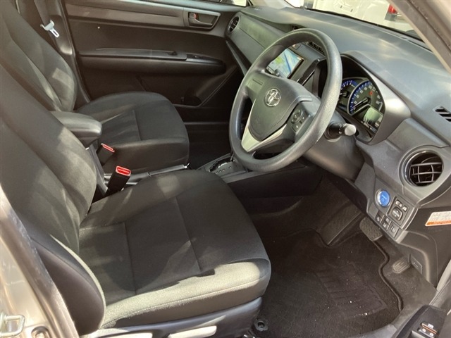 Toyota COROLLA AXIO 2021 8147532-5