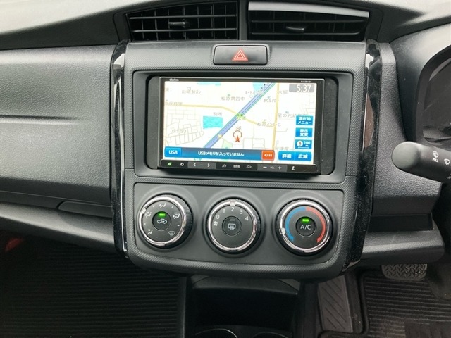 Toyota COROLLA AXIO 2017 8147533-4