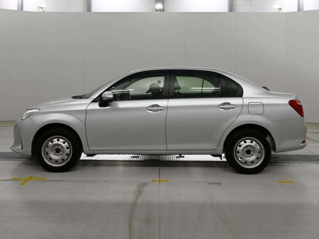 Toyota COROLLA AXIO 2018 8147556-4