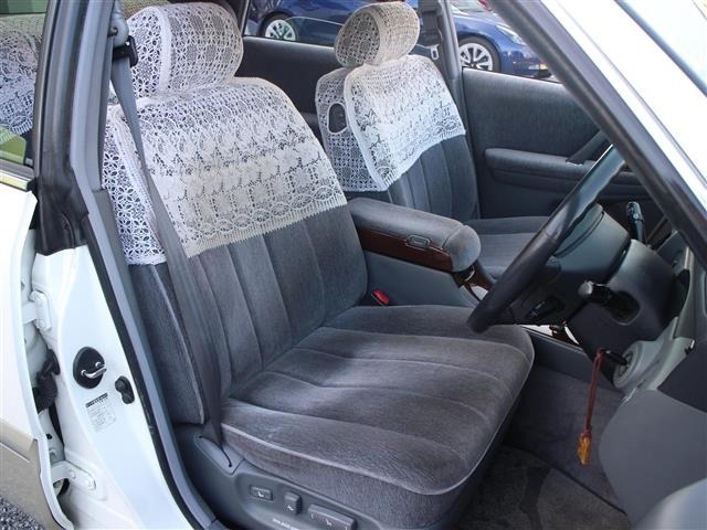 Toyota CROWN MAJESTA 1997 8150905-20