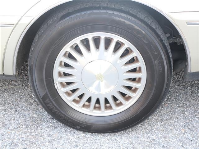 Toyota CROWN MAJESTA 1997 8150905-3
