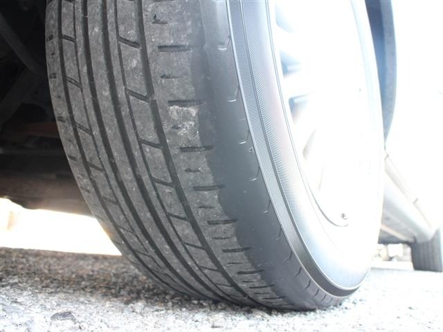 Toyota CROWN MAJESTA 1997 8150905-7