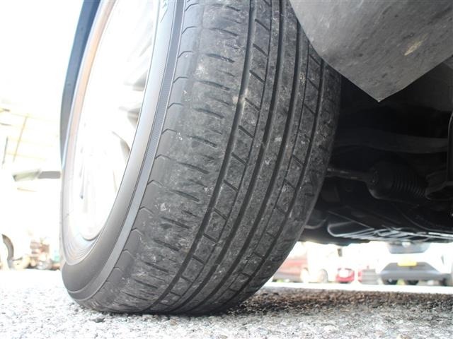 Toyota CROWN MAJESTA 1997 8150905-9