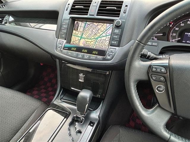 Toyota CROWN 2009 8150003-10