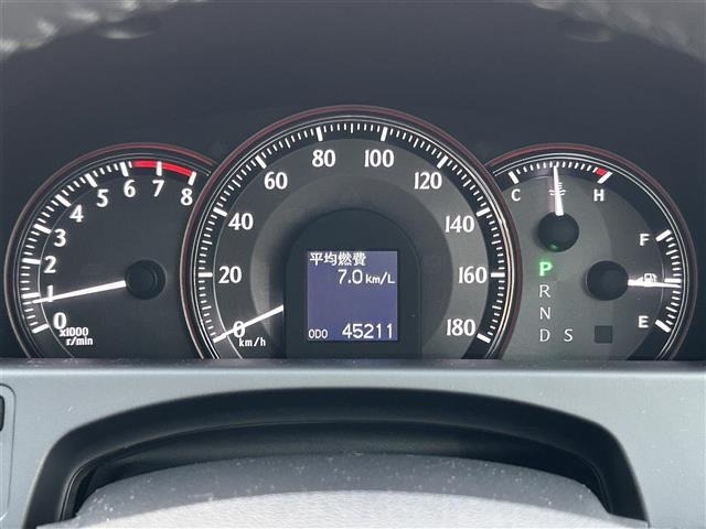 Toyota CROWN 2009 8150003-19