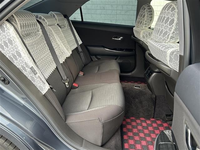 Toyota CROWN 2009 8150003-4