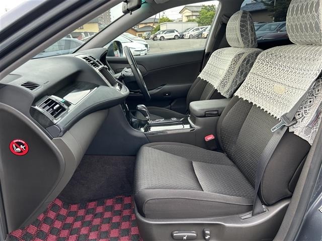 Toyota CROWN 2009 8150003-6