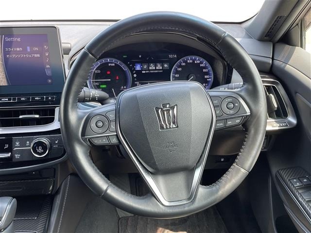 Toyota CROWN 2022 8150004-17