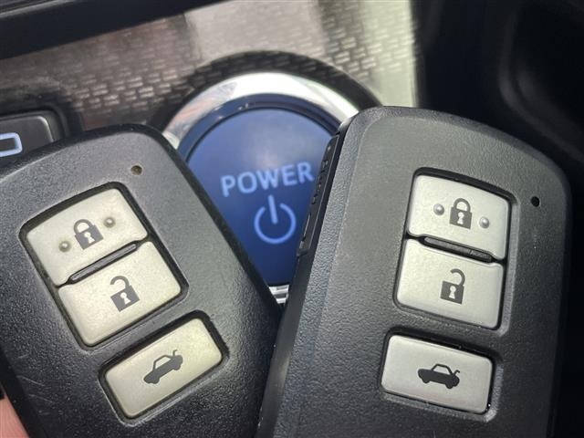 Toyota CROWN 2015 8150006-1