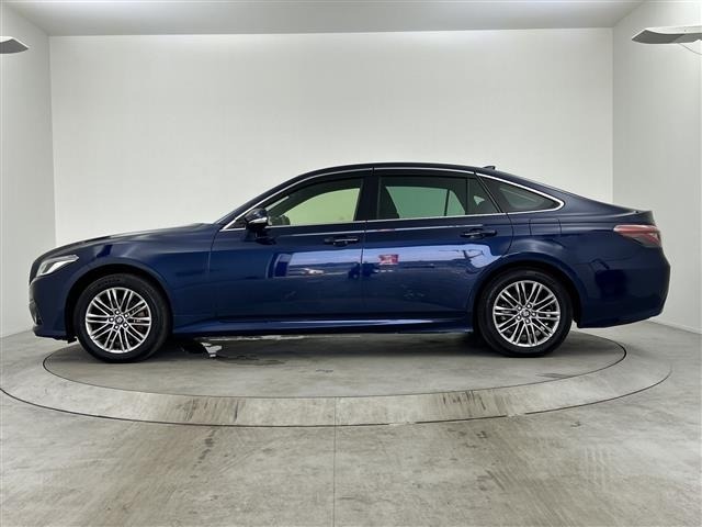 Toyota CROWN 2021 8150009-10