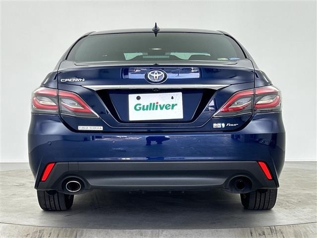 Toyota CROWN 2021 8150009-11