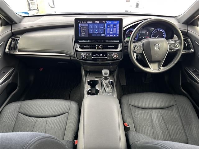 Toyota CROWN 2021 8150009-14