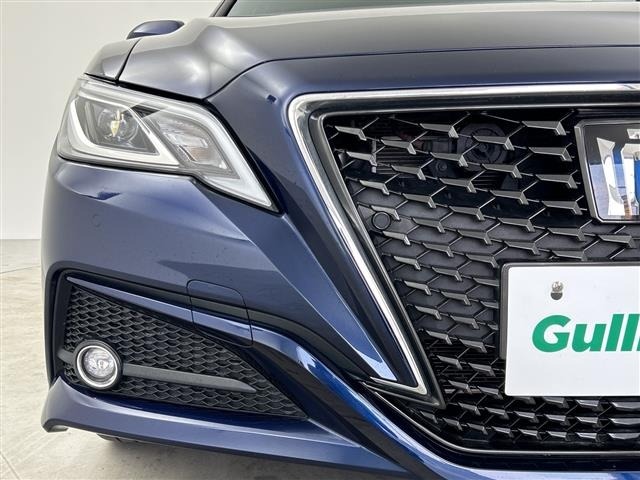 Toyota CROWN 2021 8150009-22