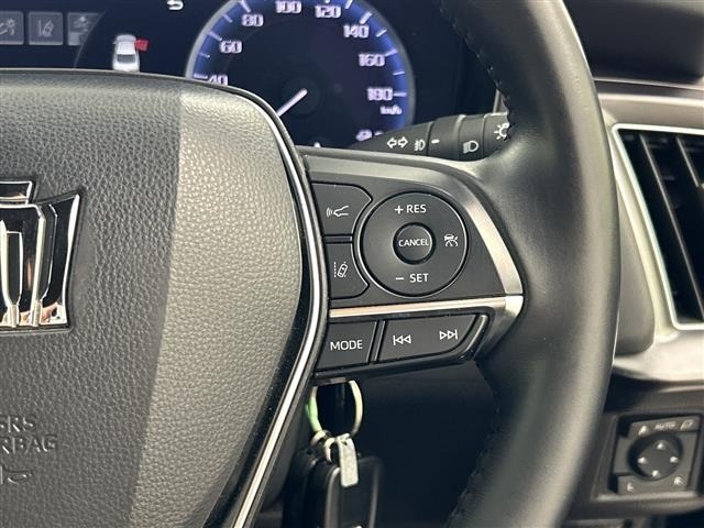 Toyota CROWN 2021 8150009-3