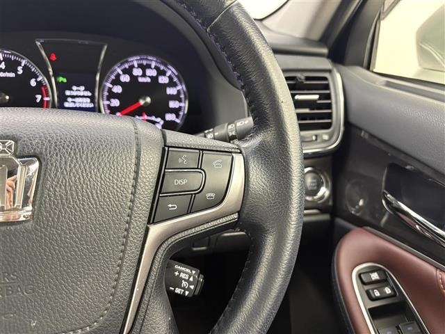 Toyota CROWN 2015 8150010-20