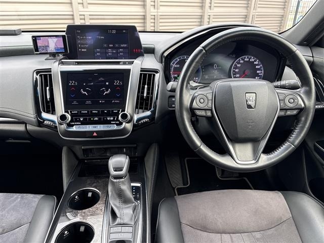 Toyota CROWN 2019 8150013-15