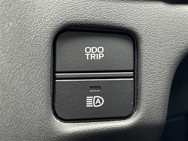 Toyota CROWN 2019 8150013-20