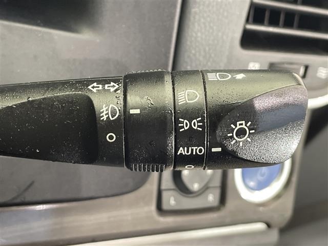 Toyota CROWN 2015 8150021-11