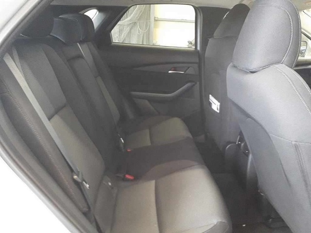 Mazda CX-30 2022 8141978-11