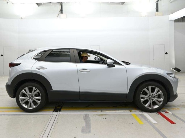 Mazda CX-30 2022 8141978-3