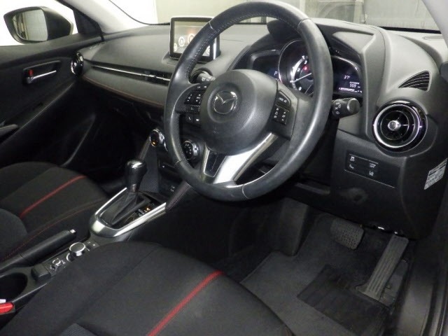 Mazda DEMIO 2015 8149667-3