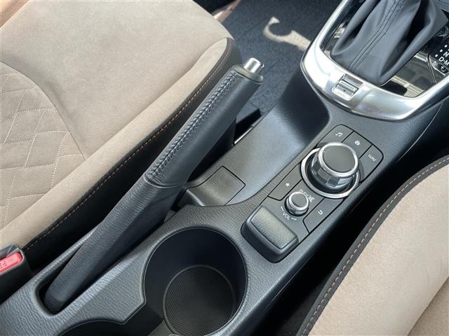 Mazda DEMIO 2018 8149812-6
