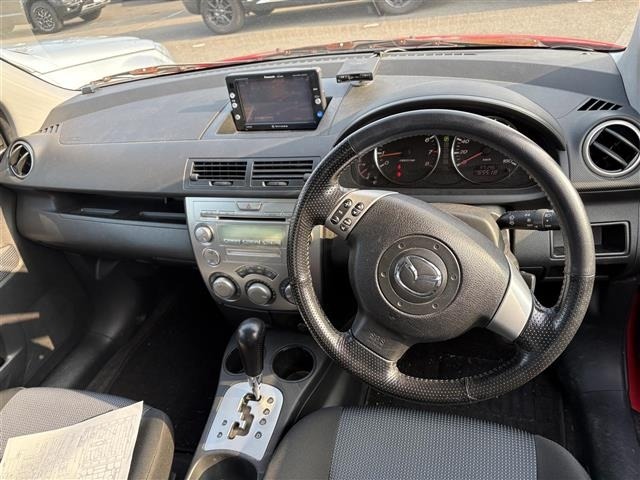 Mazda DEMIO 2006 8149828-2