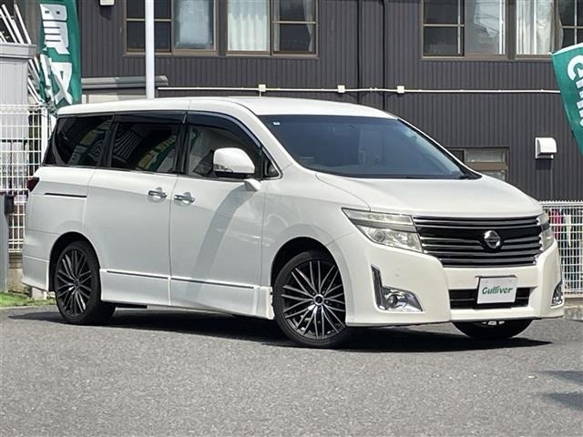 Nissan ELGRAND 2013 8150031-0