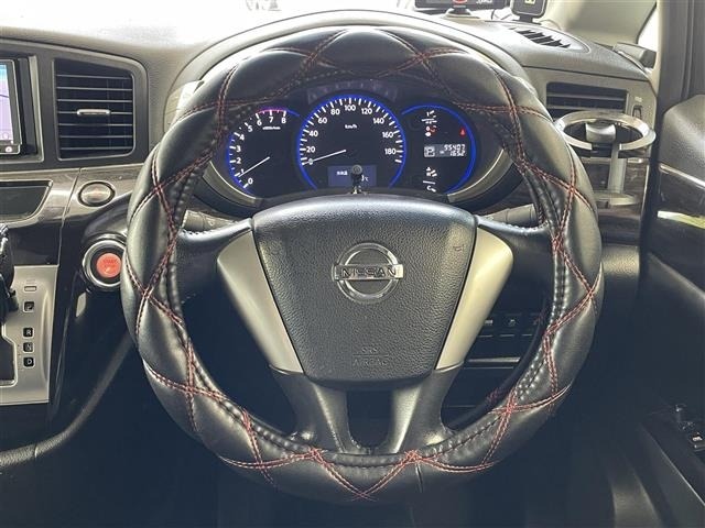 Nissan ELGRAND 2013 8150031-1