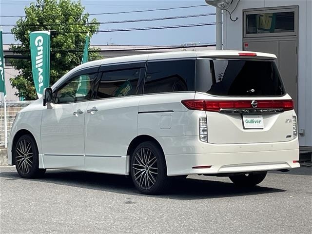 Nissan ELGRAND 2013 8150031-13