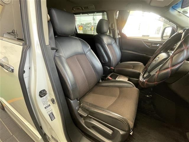 Nissan ELGRAND 2013 8150031-15