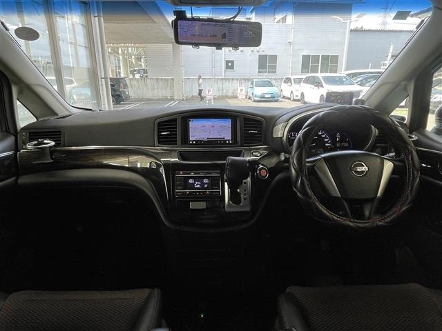 Nissan ELGRAND 2013 8150031-16