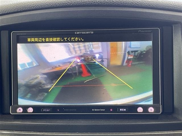 Nissan ELGRAND 2013 8150031-21