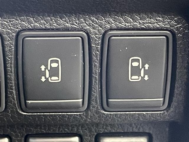Nissan ELGRAND 2013 8150031-7