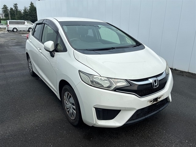 Honda FIT 2017 8146123-0